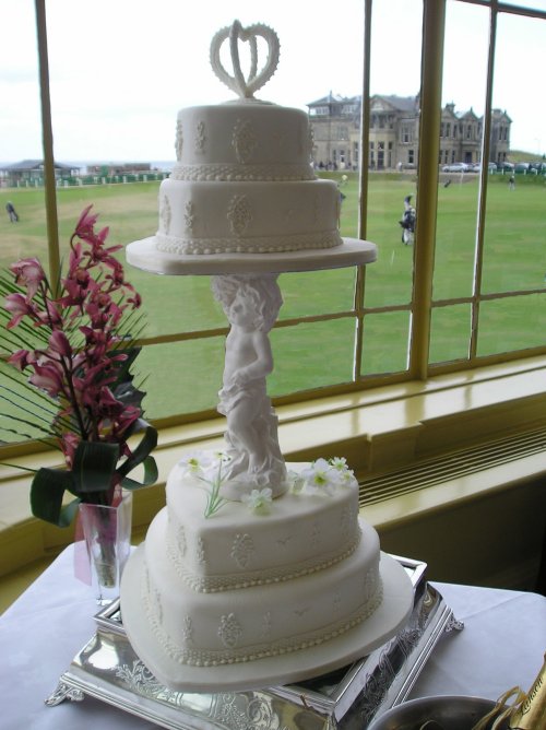 Wedding Cakes in Fife
